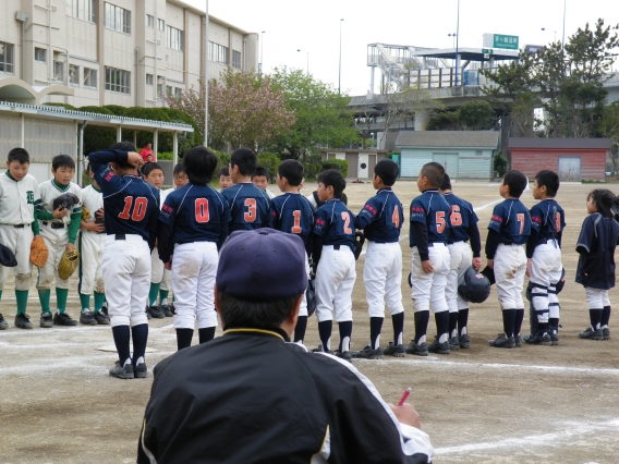 ４月１４日（日）　市大会　予選リーグ　キングアローズ戦