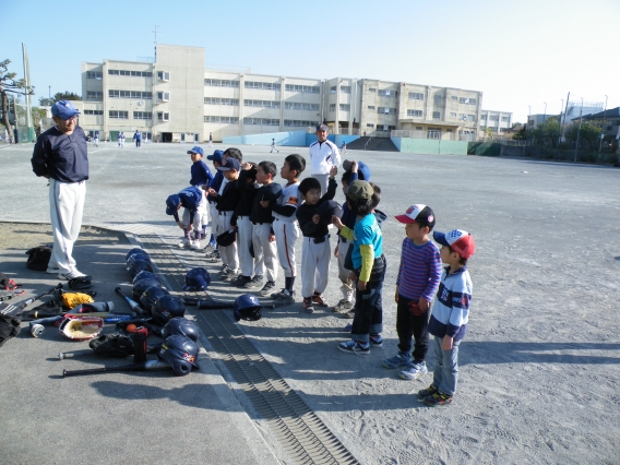 ４月１３日（土）西浜小にてトス合同練習